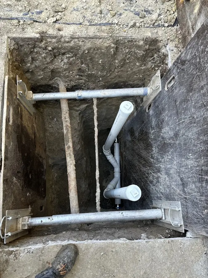 Experienced plumber completing Gas Line Repair work in Kinnelon